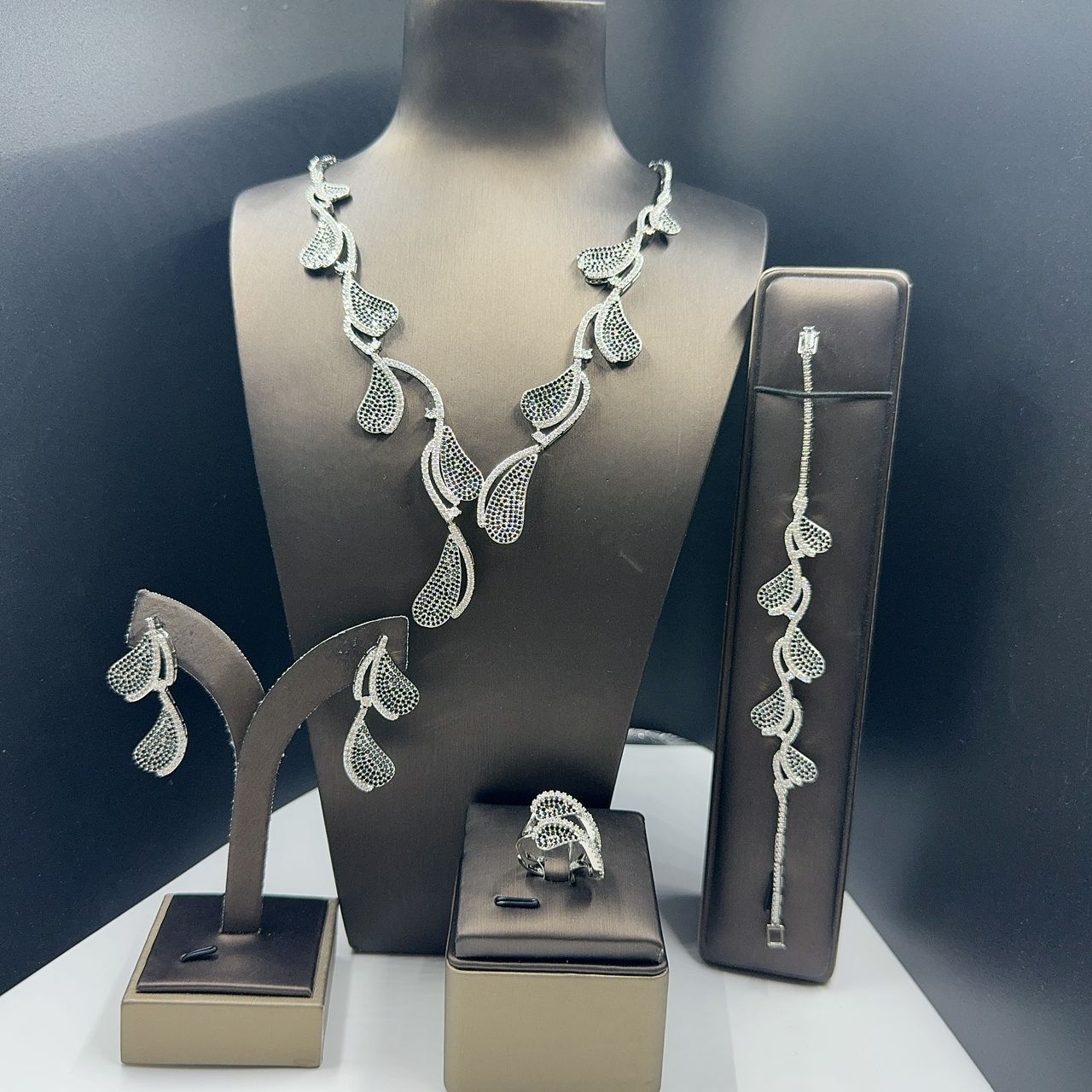 IMG-20251015-WA0337 Zirconia Fashion Set 005 - Image 1