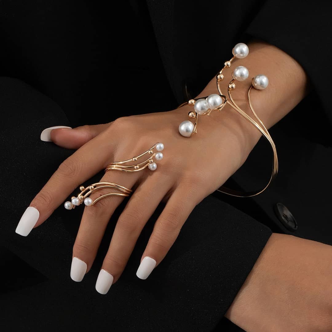 IMG-20251015-WA0338 Fashion Jewelry Bangle with Matching Rings 002 - Image 1